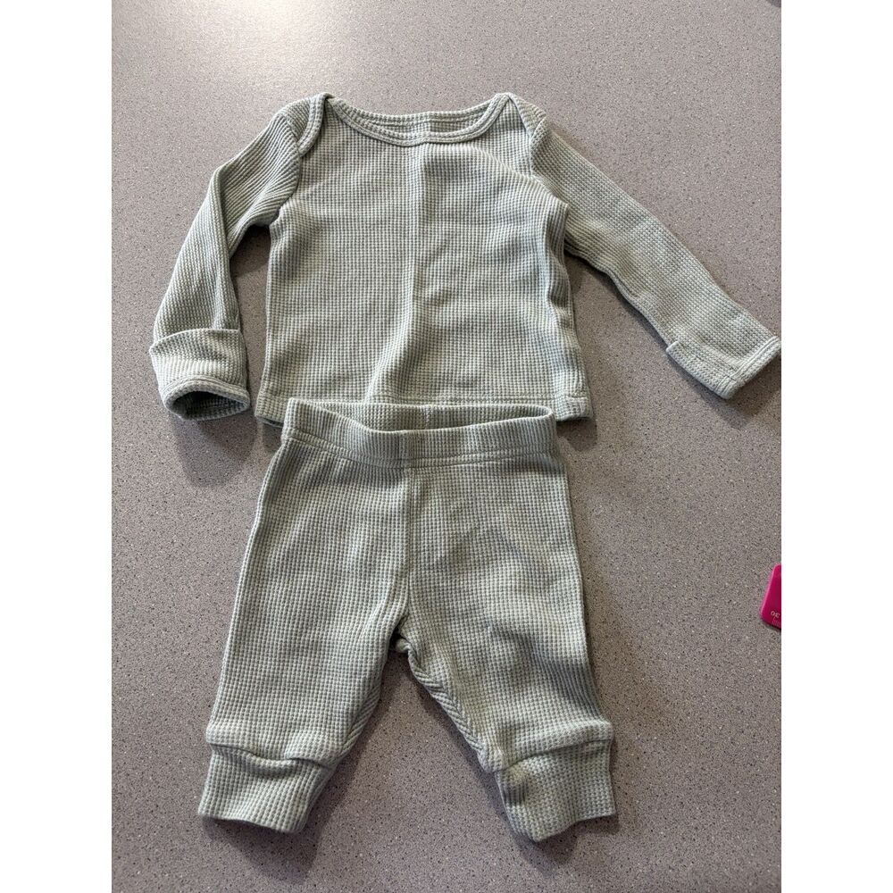 Carter's Sage Green Waffle 2 Piece Set with Fold Over Mittens Size: 3 Months